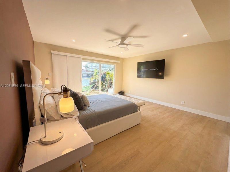 Furnished interior view inside a new home in , Fort Lauderdale (Image 16).