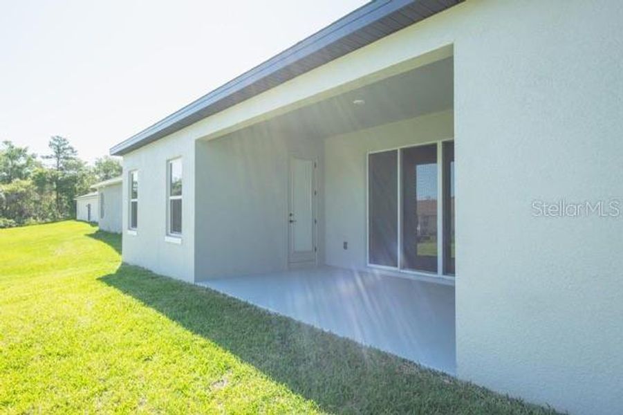 Exterior details and patio area of a home in , Ocala (Image 3).