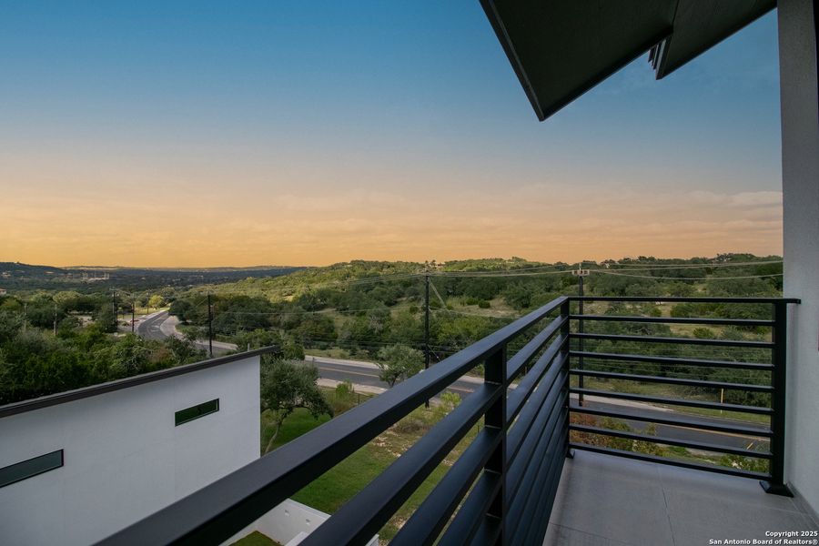 Image 48 of a home in . Image 48 of a home in .