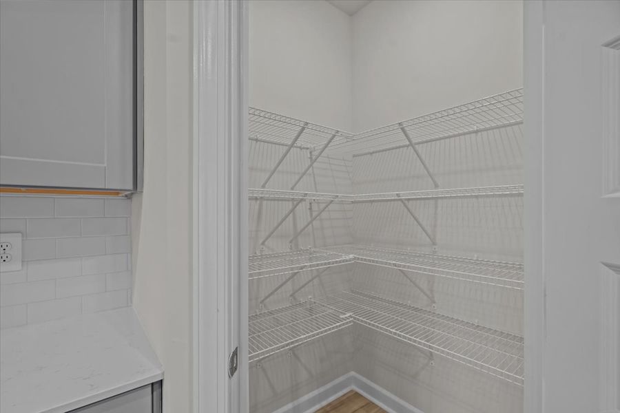 Spacious, unfurnished interior of a new home in Shiloh Valley, Piedmont (Image 16).