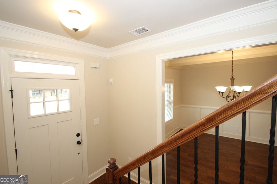 Spacious, unfurnished interior of a new home in Greystone, Forsyth (Image 15).