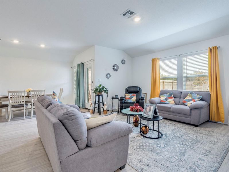 Furnished interior view inside a new home in Woodfield Preserve, Georgetown (Image 19).