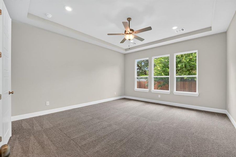 Spacious, unfurnished interior of a new home in Legacy Estates, Mansfield (Image 8). Spacious, unfurnished interior of a new home in Legacy Estates, Mansfield (Image 8).