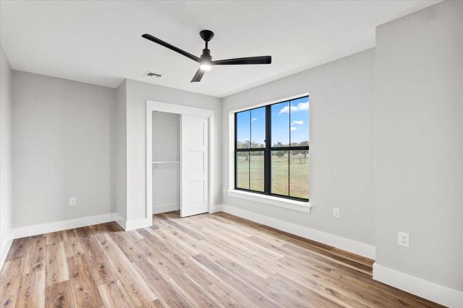 Spacious, unfurnished interior of a new home in , Johnson City (Image 22).