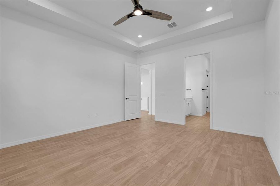 Spacious, unfurnished interior of a new home in , Orlando (Image 38). Spacious, unfurnished interior of a new home in , Orlando (Image 38).