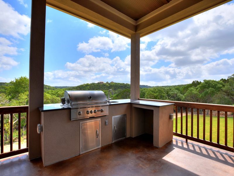 Representative exterior details of a home built from the San Simeon II by Giddens Homes in Clearwater Ranch, Liberty Hill (Image 42).