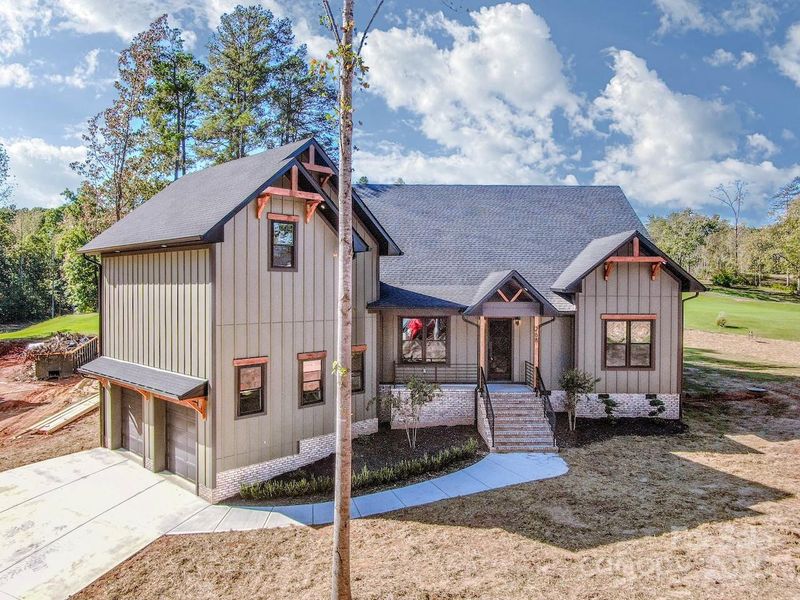 Image 37 of a home in .