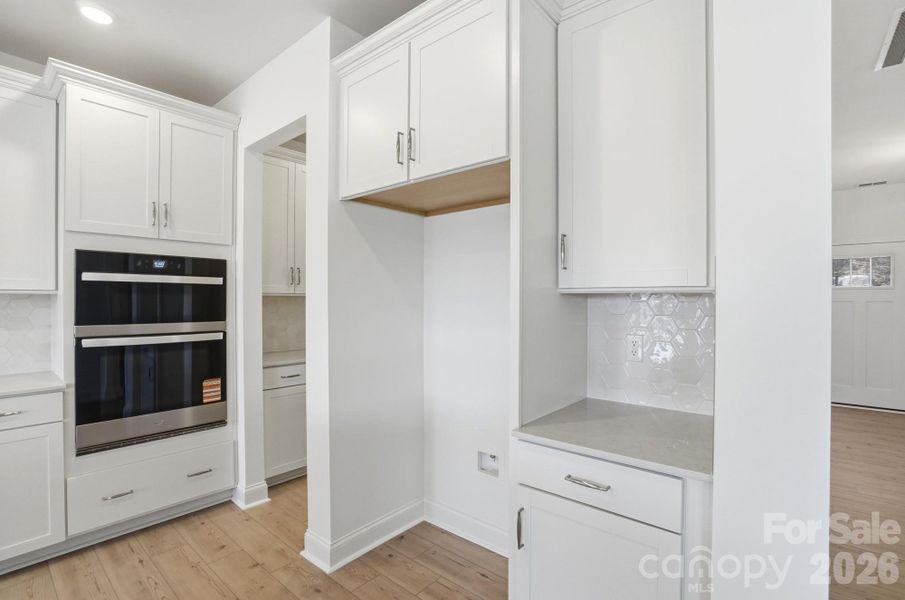 Furnished interior view inside a new home in Forest Creek, Waxhaw (Image 11).