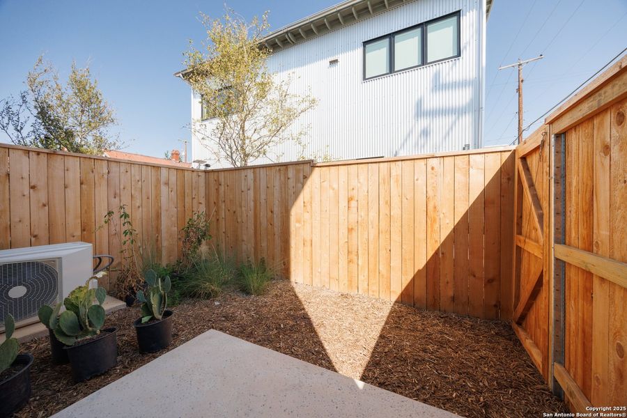 Exterior details and patio area of a home in , San Antonio (Image 2).