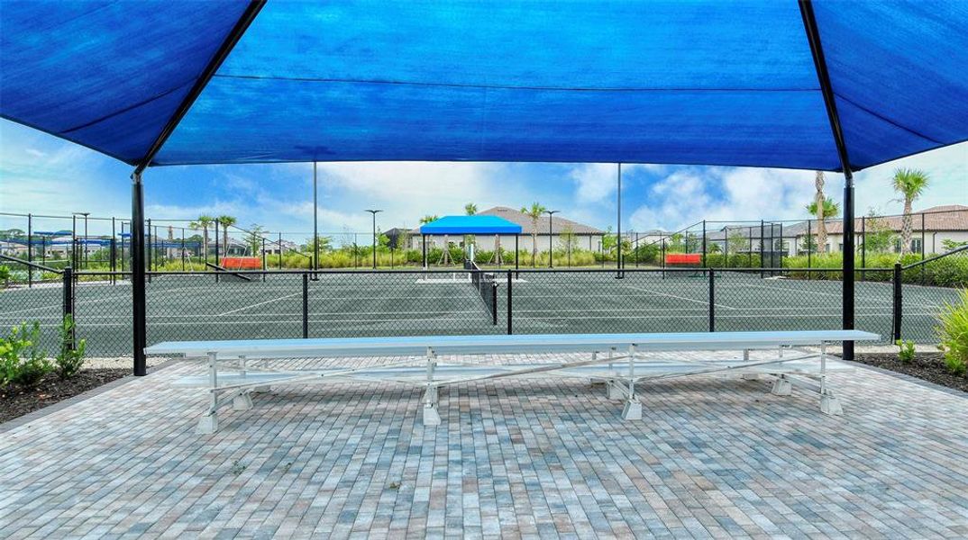 Community amenities in , Nokomis (Image 54).