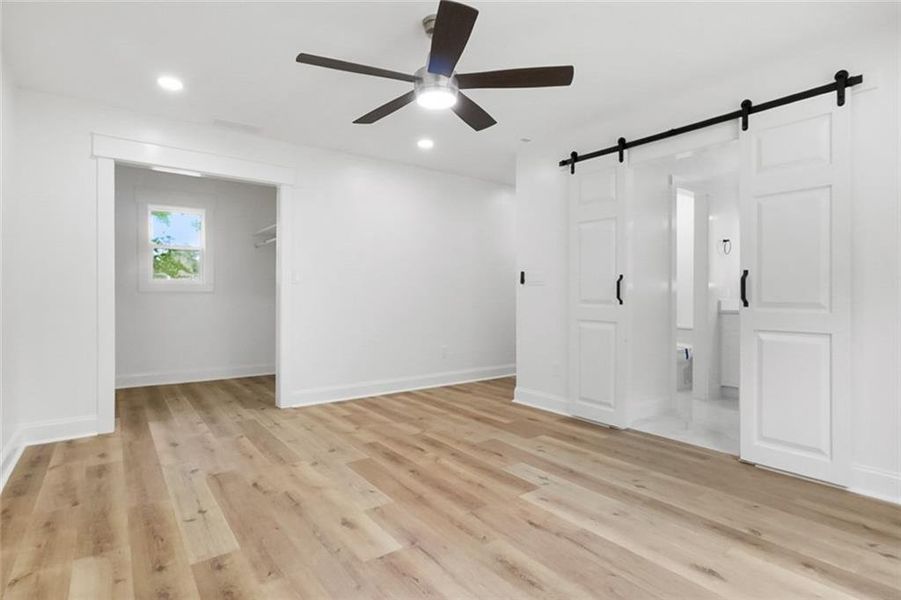 Spacious, unfurnished interior of a new home in , Atlanta (Image 11). Spacious, unfurnished interior of a new home in , Atlanta (Image 11).