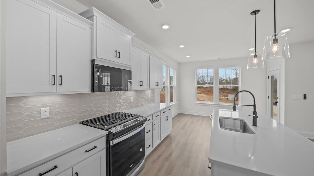 Representative furnished interior of a home built from the Beramont by DRB Homes in Fox Hollow, Spartanburg (Image 12). Representative furnished interior of a home built from the Beramont by DRB Homes in Fox Hollow, Spartanburg (Image 12).