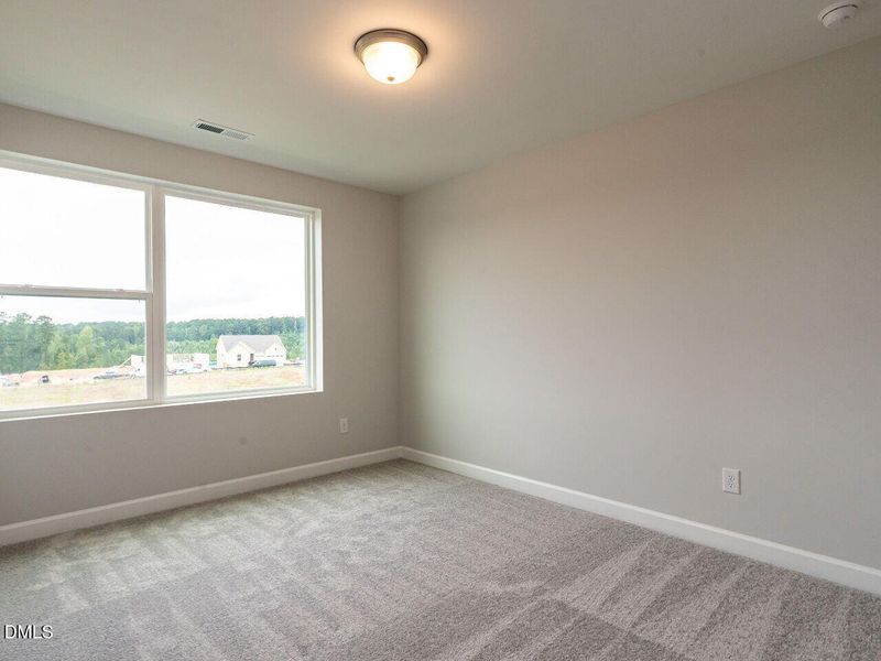 028-1280x960-bedroom