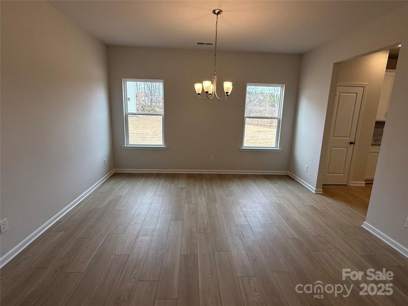 Spacious, unfurnished interior of a new home in Cedar Meadows, Monroe (Image 15).