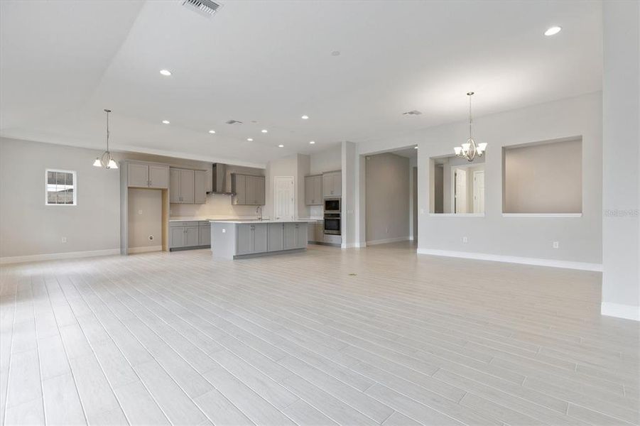 Spacious, unfurnished interior of a new home in Caldera, Spring Hill (Image 25).