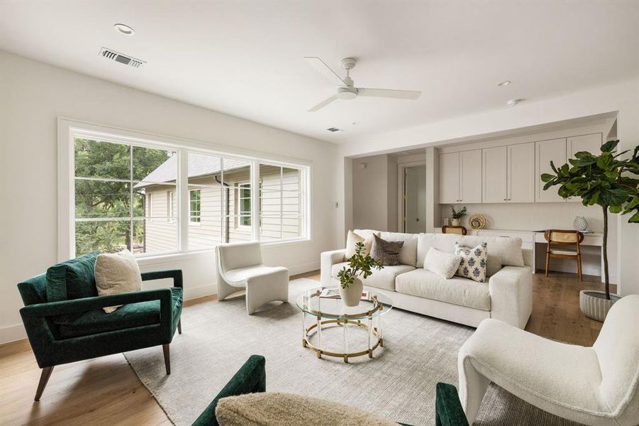 Furnished interior view inside a new home in , Dallas (Image 24). Furnished interior view inside a new home in , Dallas (Image 24).