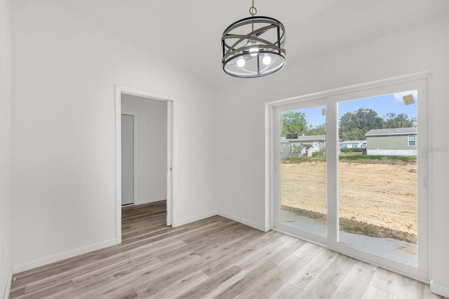 Spacious, unfurnished interior of a new home in , Ocala (Image 13).