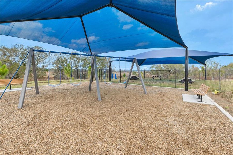 Community amenities in Preston Cove, St. Cloud (Image 31).