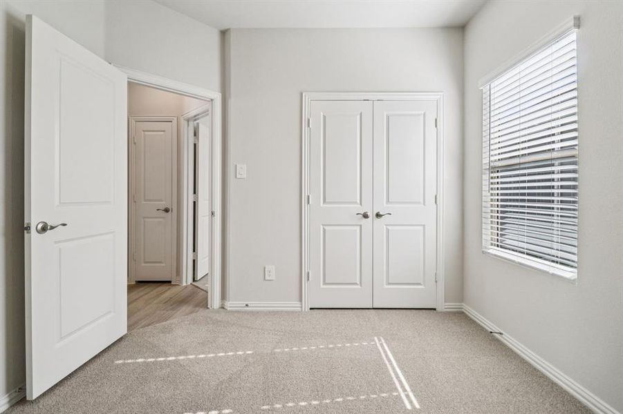 Spacious, unfurnished interior of a new home in Lakehaven - Spring Series, Farmersville (Image 33).