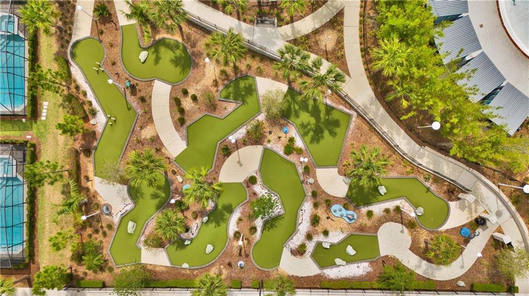 Community amenities in , Davenport (Image 42).