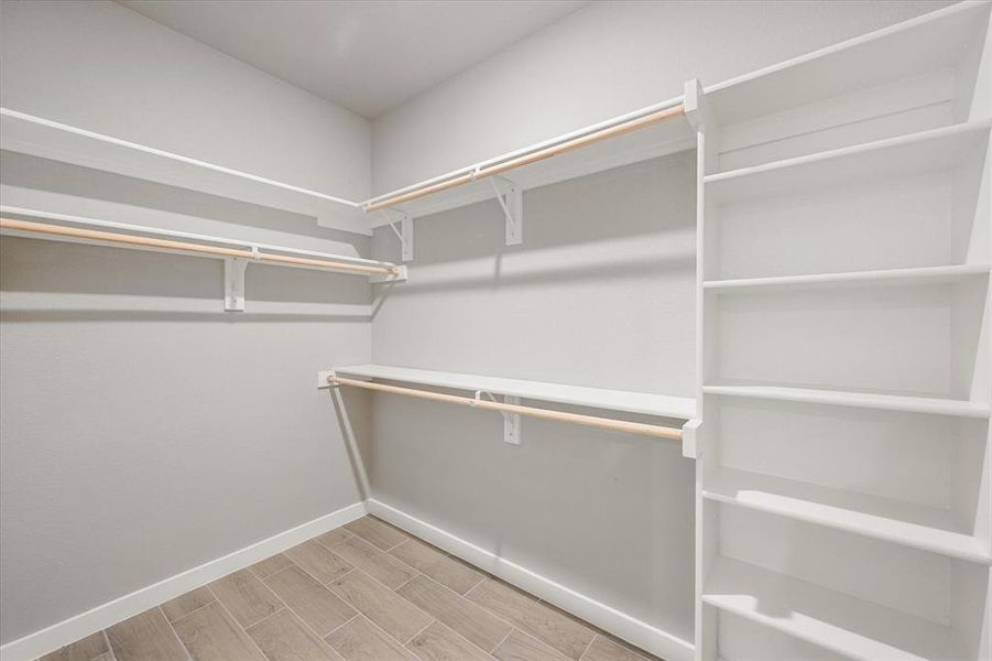 Spacious, unfurnished interior of a new home in , Kerens (Image 35).