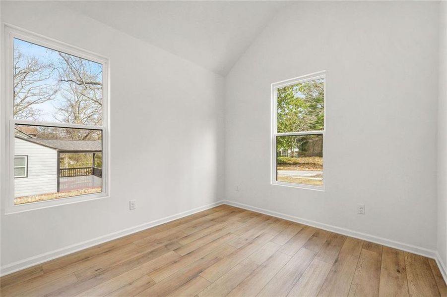 Spacious, unfurnished interior of a new home in , Atlanta (Image 22).
