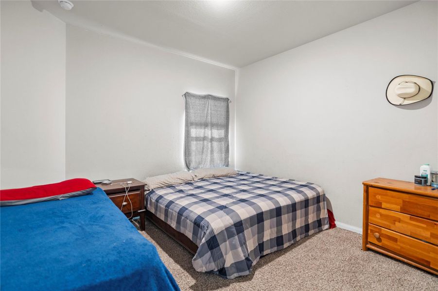 Furnished interior view inside a new home in , Huntsville (Image 23).