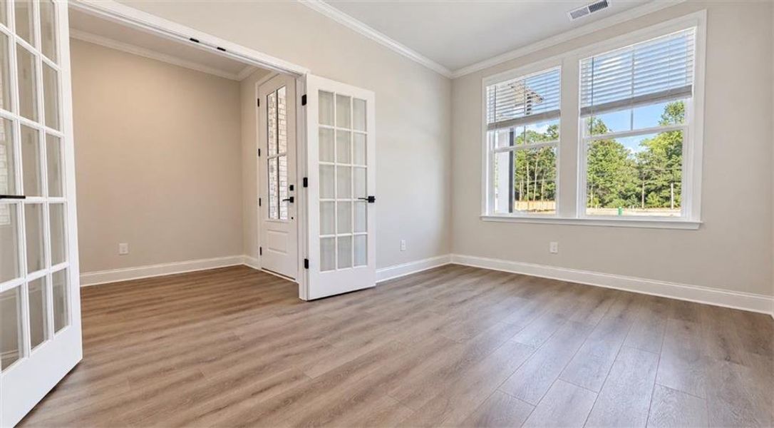 Spacious, unfurnished interior of a new home in Wehunt Meadows, Hoschton (Image 10).