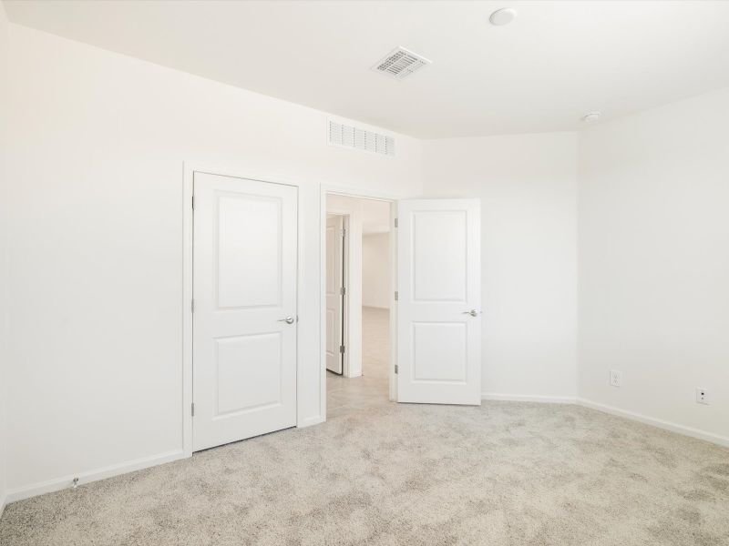Spacious, unfurnished interior of a new home in Hanson Ridge, Vail (Image 11). Spacious, unfurnished interior of a new home in Hanson Ridge, Vail (Image 11).