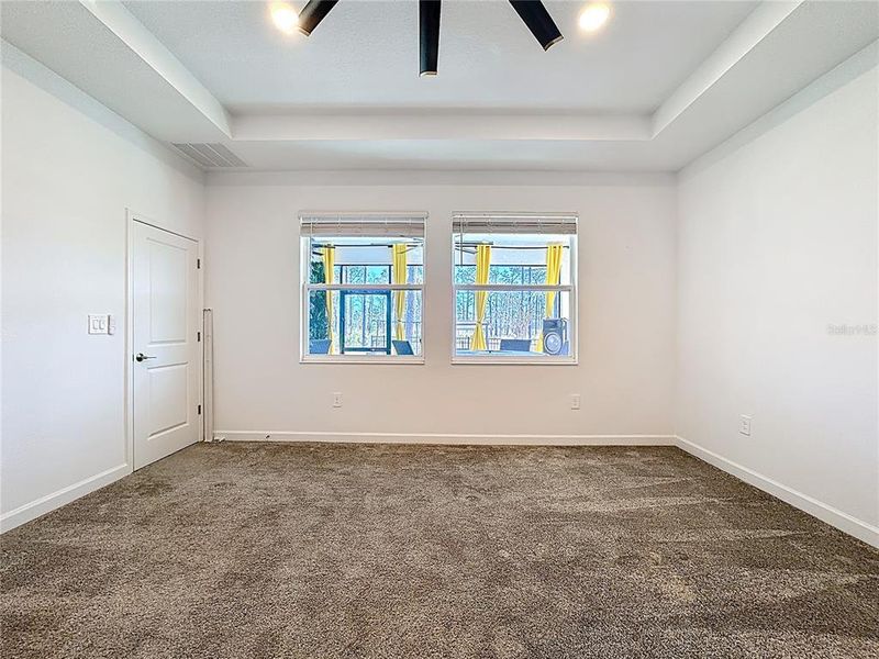 Spacious, unfurnished interior of a new home in Bridgewalk, St. Cloud (Image 46).