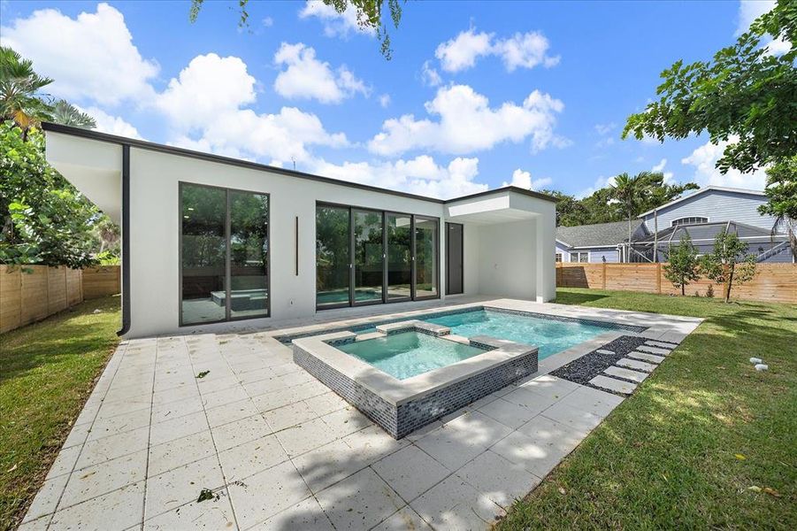 Front exterior of a new home in , Sarasota, FL, highlighting curb appeal (Image 20).