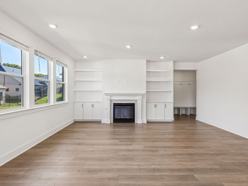 Spacious, unfurnished interior of a new home in Station Hill - Estate Series, Franklin (Image 11).