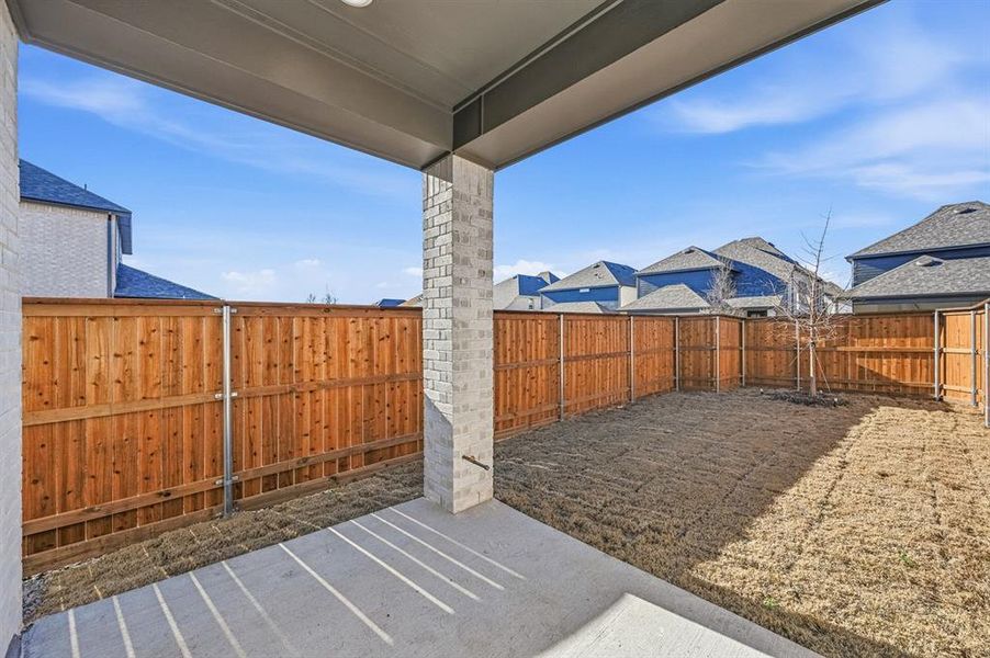 Exterior details and patio area of a home in Aster Park, McKinney (Image 3).
