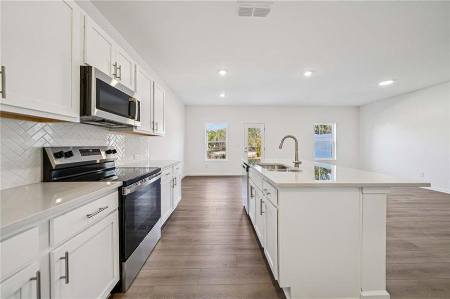 Furnished interior view inside a new home in Leydenview, Mableton (Image 4).
