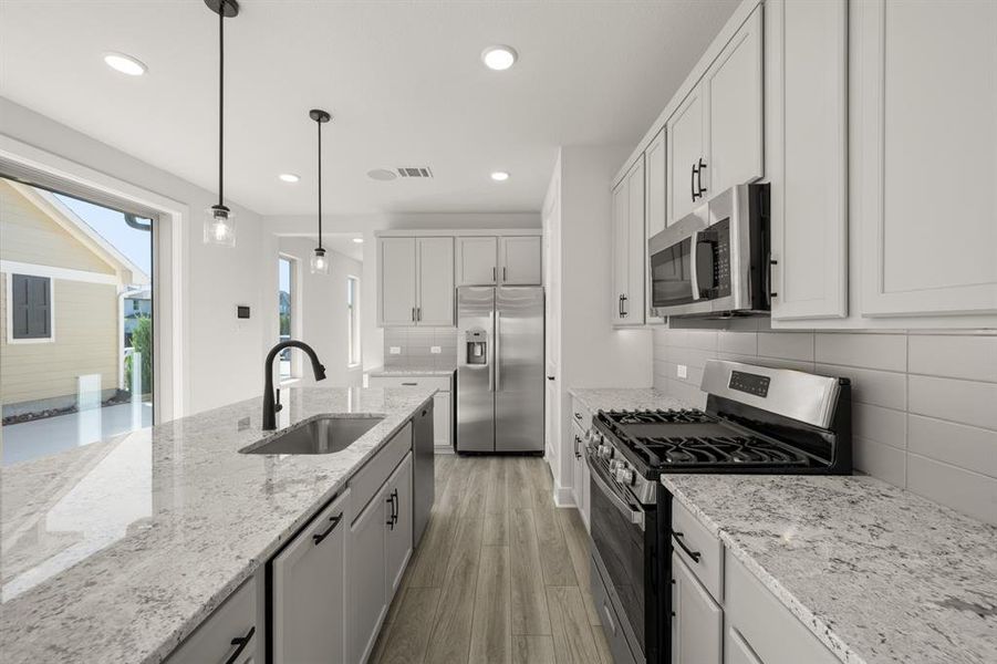 1206 Laurel- Kitchen-3 1206 Laurel- Kitchen-3