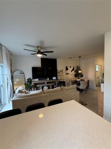 Furnished interior view inside a new home in , Coral Springs (Image 15). Furnished interior view inside a new home in , Coral Springs (Image 15).