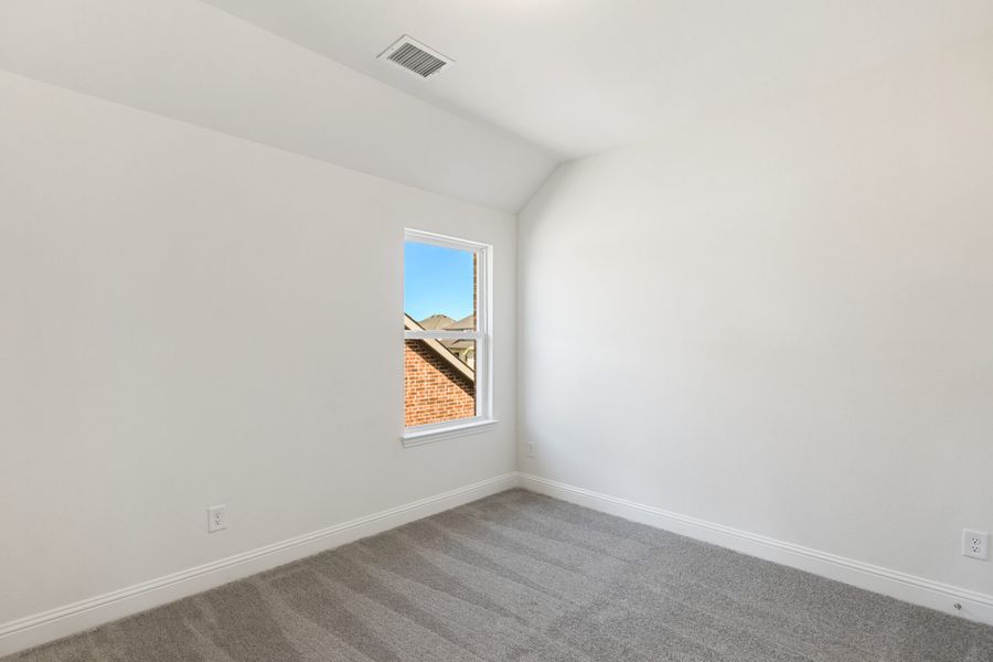 Spacious, unfurnished interior of a new home in Lake Breeze, Lavon (Image 41). Spacious, unfurnished interior of a new home in Lake Breeze, Lavon (Image 41).