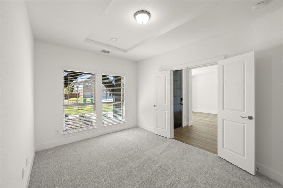 1819 Fannin- Study-1 1819 Fannin- Study-1