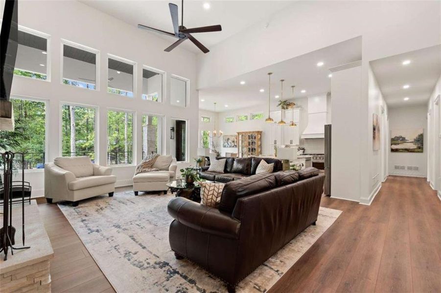 Furnished interior view inside a new home in , Whitesburg (Image 7).