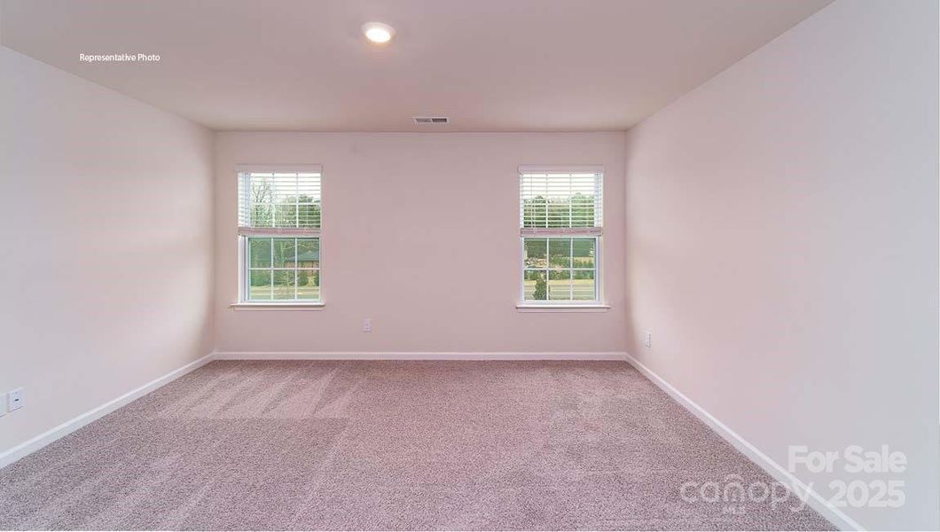 Spacious, unfurnished interior of a new home in Clark Creek Landing, Lincolnton (Image 17).