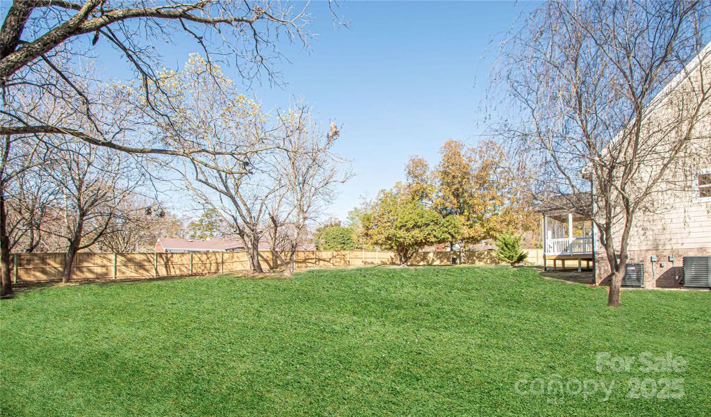 Natural landscape and outdoor views near  in Monroe (Image 45).