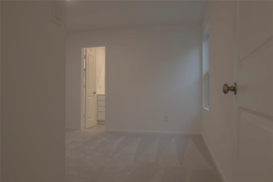 Spacious, unfurnished interior of a new home in Tavola, New Caney (Image 15).