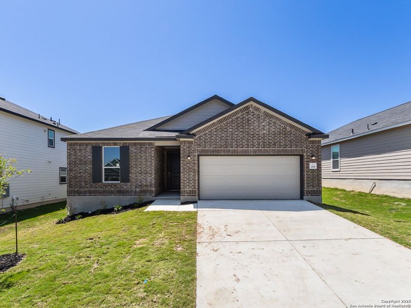 Front exterior of a new home in Shoreline Park - Classic Collection, Boerne, TX, highlighting curb appeal (Image 1). Front exterior of a new home in Shoreline Park - Classic Collection, Boerne, TX, highlighting curb appeal (Image 1).