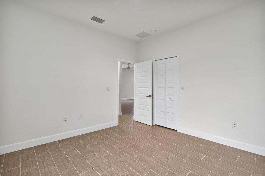 Spacious, unfurnished interior of a new home in , Vero Beach (Image 13). Spacious, unfurnished interior of a new home in , Vero Beach (Image 13).