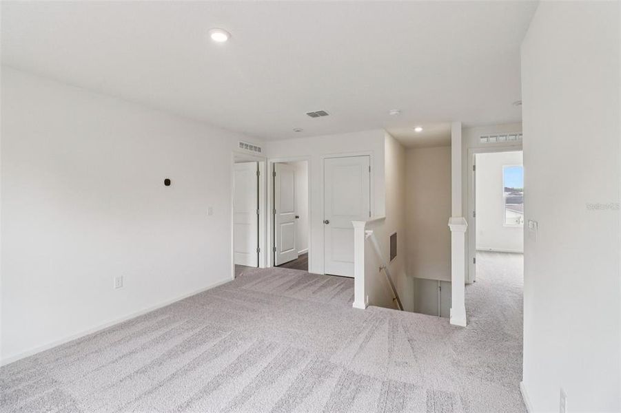 Spacious, unfurnished interior of a new home in Sumter Villas, Sumterville (Image 24).
