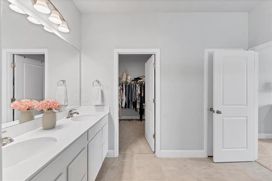 Furnished interior view inside a new home in , Parrish (Image 32).