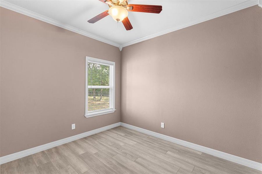 Spacious, unfurnished interior of a new home in , Corsicana (Image 26).