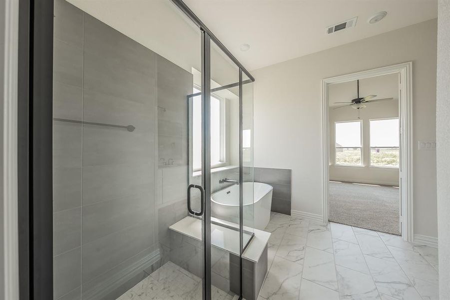 Furnished interior view inside a new home in Matthews Farms, Venus (Image 8).