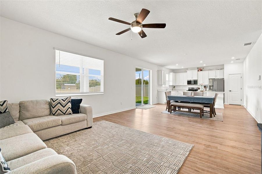 Furnished interior view inside a new home in , Land O' Lakes (Image 48).