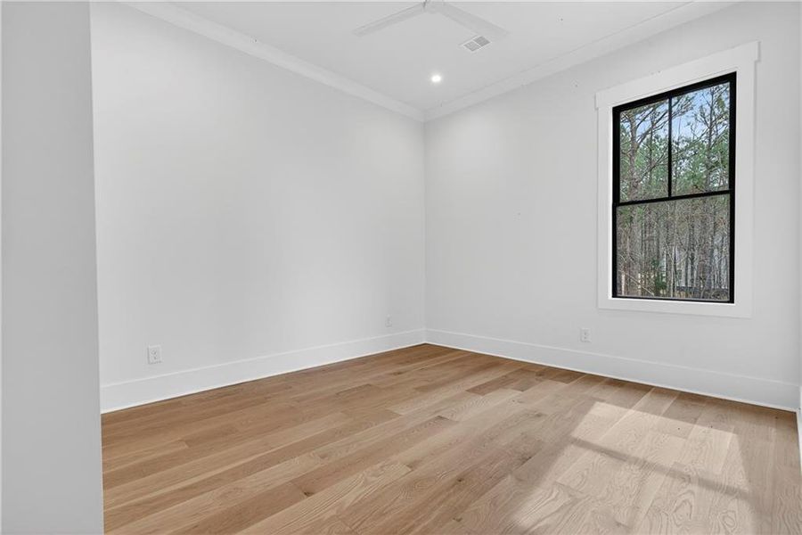 Spacious, unfurnished interior of a new home in , White Plains (Image 27).